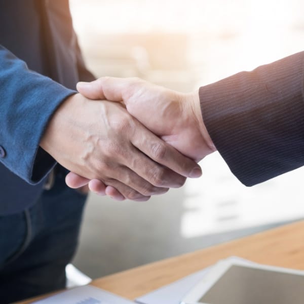 two-confident-business-man-shaking-hands-meeting-office-success-dealing-greeting-partner-concept-2 two-confident-business-man-shaking-hands-meeting-office-success-dealing-greeting-partner-concept